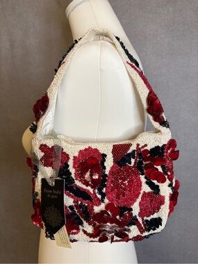 Handcrafted Beaded Floral Sequin Shoulder Bag-Red & Ivory NWT Made in India